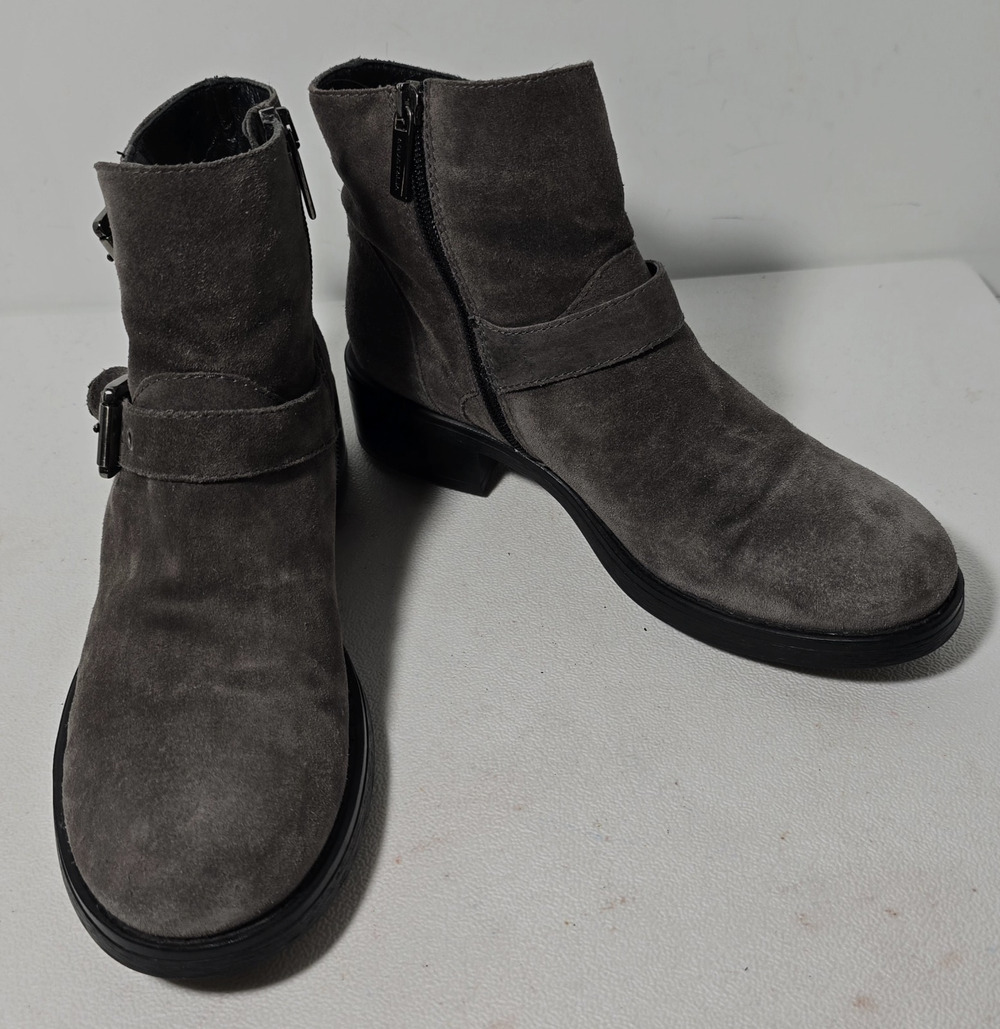 Aquatalia By Marvin K. Sterling Suede Double Buckle Stone Gray Women 7.5